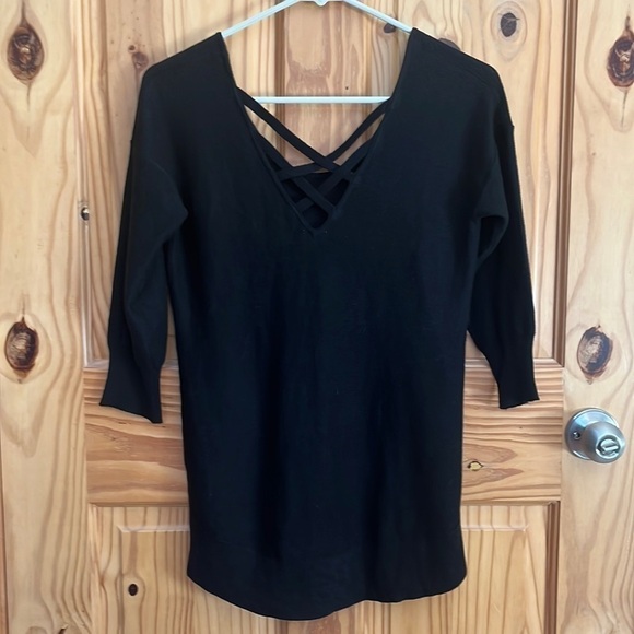 KISMET Teagan Top - Picture 2 of 10